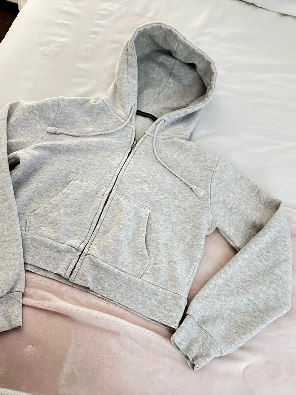 Brandy Melville-  Light Gray Cropped Zip-Up Hoodie